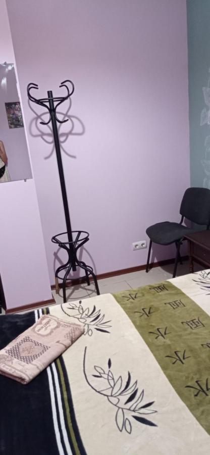 Hop Home Hostel Kharkov Ngoại thất bức ảnh